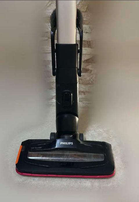 مكنسة كهربائية فيليبس لا سلكيه