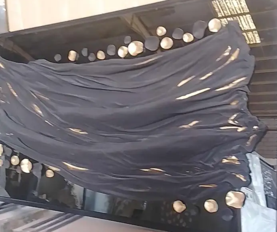 لوحات جبسية وخلفيات مجالس