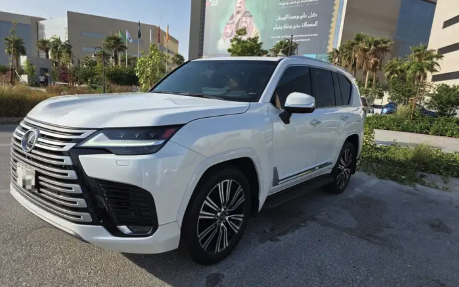 جيب لكزس وكالة موديل 2024 فئة BB