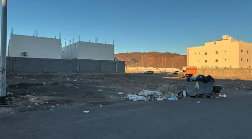 ارض سكنية للبيع في حي العزيزية مخطط ت 7