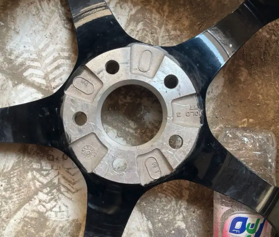 للبيع استبنة اسبير صغير للكاديلاك