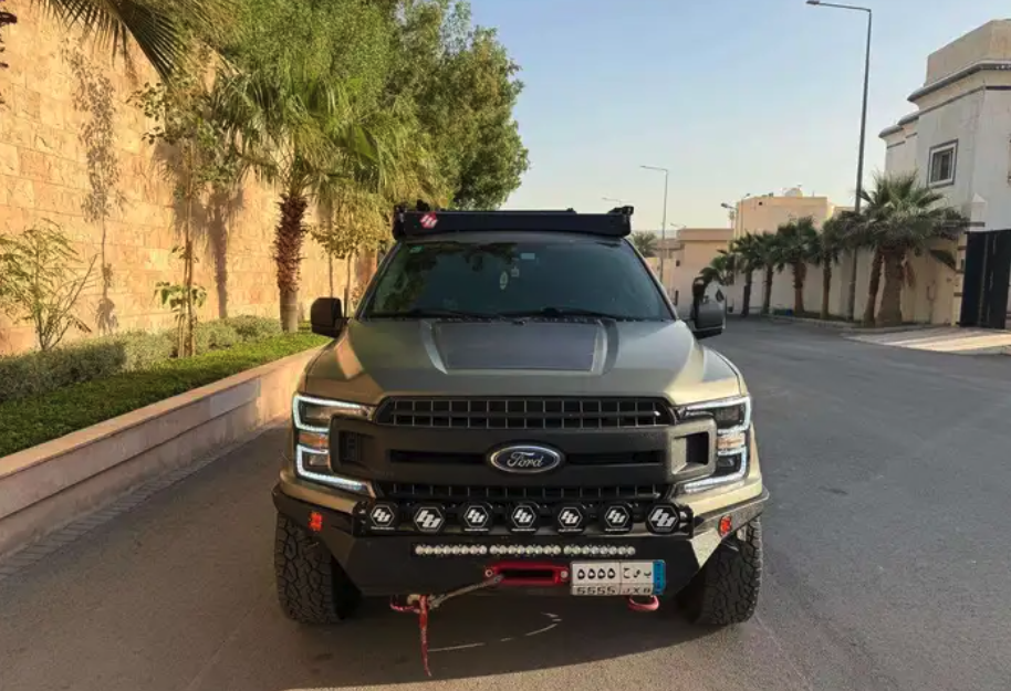 وحش البر والرحلات Ford F-150 XLT 2019 مجهزة A Z