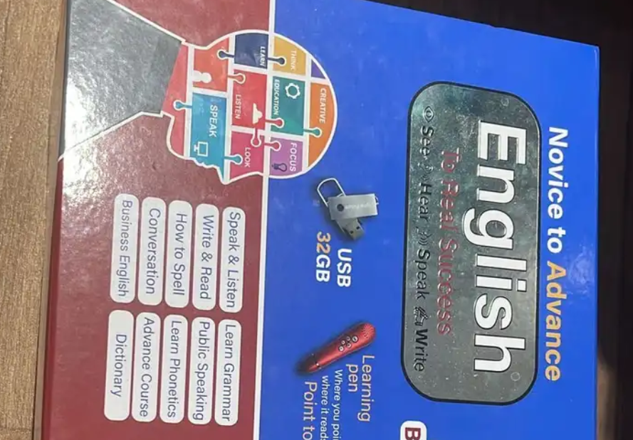 كتب لتعلم الإنجليزية خطوه بخطوه مع قلم قارئ عربي او انجليزي