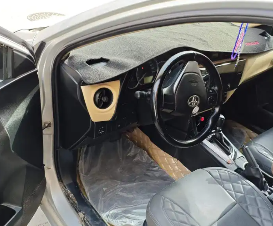 تويوتا كورولا 2018 ستاندر