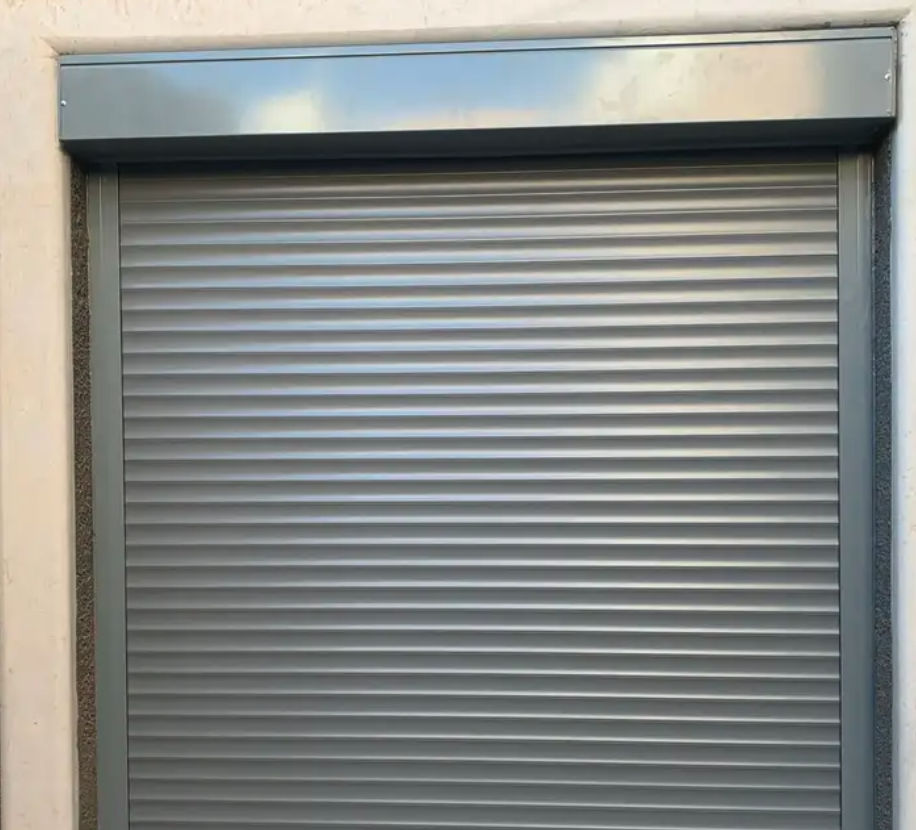 شتر الرول و شبابيك المونيوم