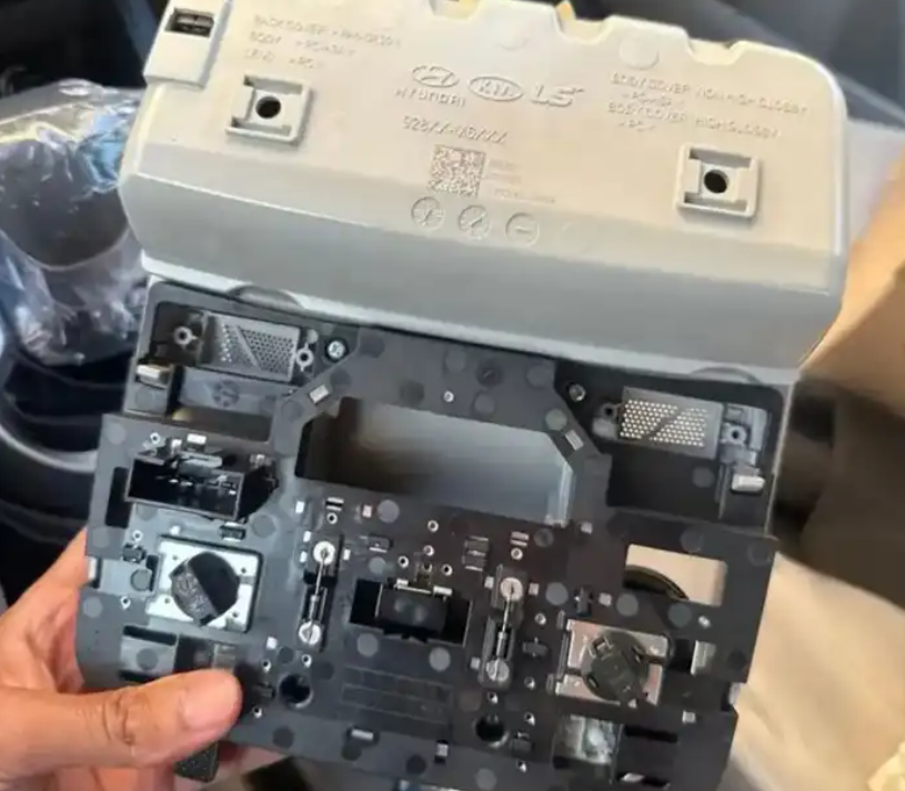 بيت نضاره سيراتو استاندر موديل 2021