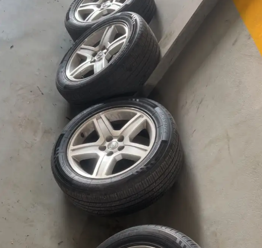 جنوط 18 وكاله للبدل بجنط20