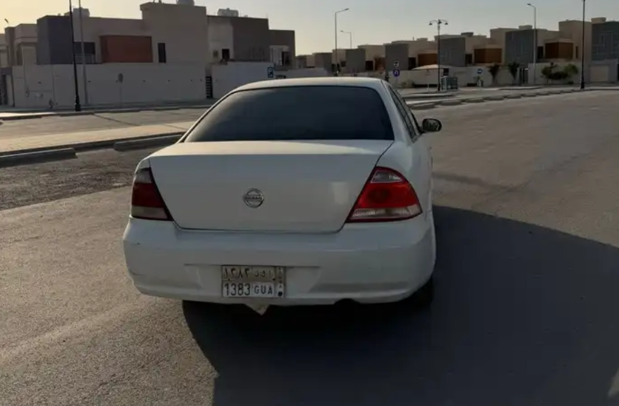 نيسان صني 2010