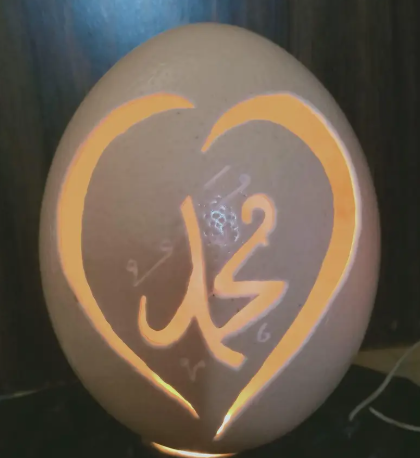 فن النحت علي بيض النعام