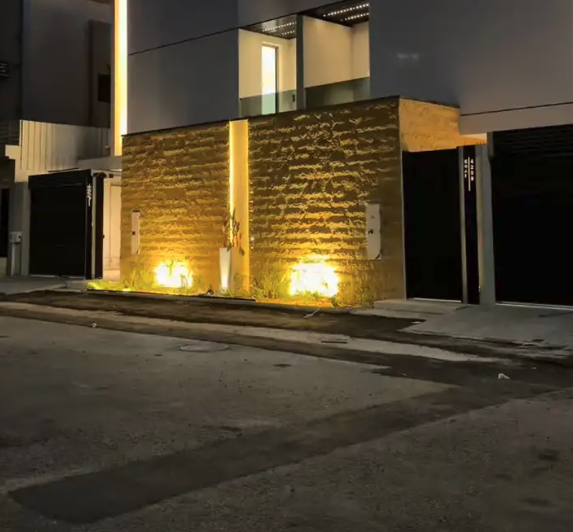 للبيع فلا نص ارض حي الدخل 770