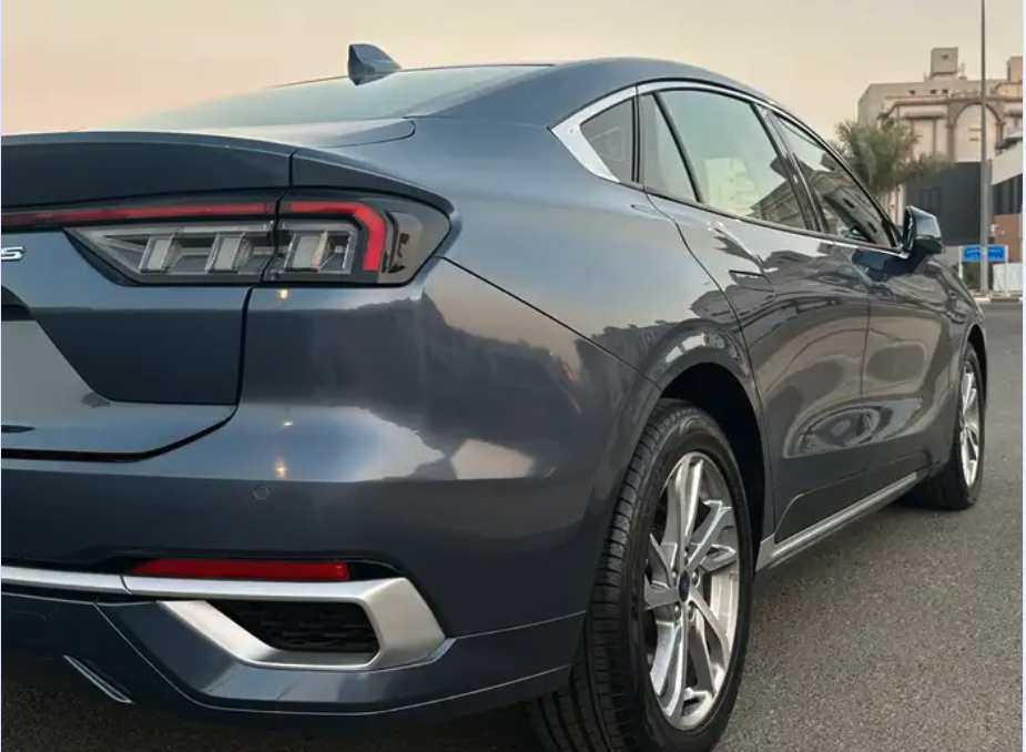 توروس ترند بلس 2023 نص فل ( بحالة الوكالة ) خالي من الرش