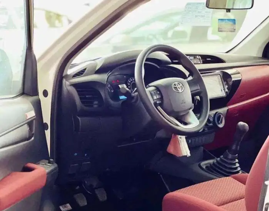 تويوتا هايلوكس غمارة ديزل 2026