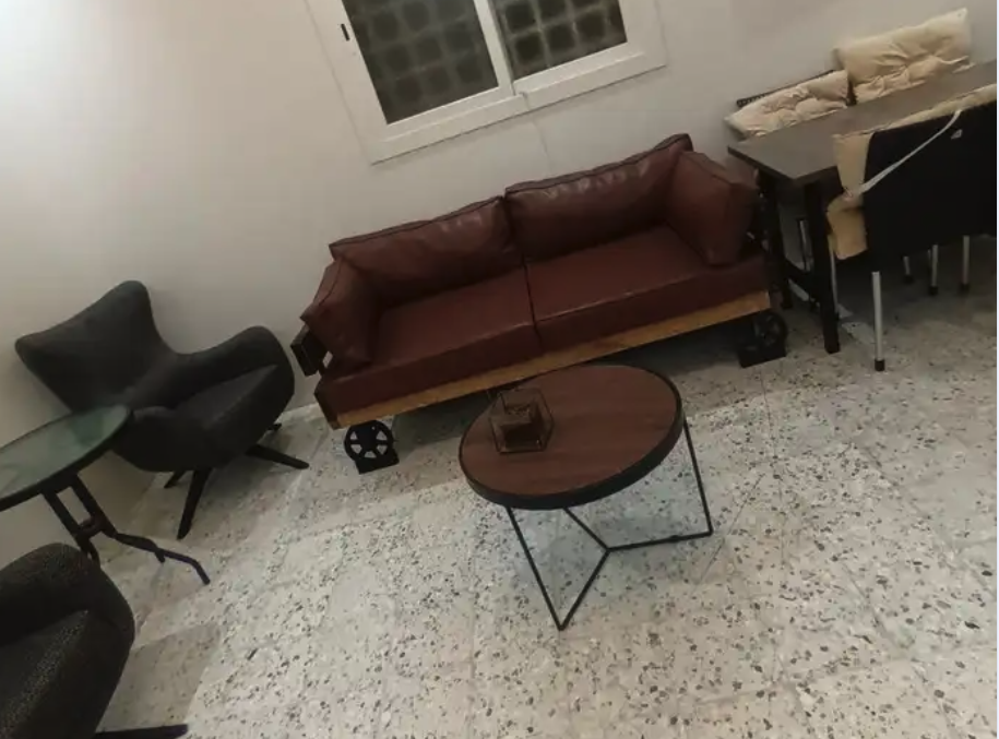 اغرض اثاث للبيع