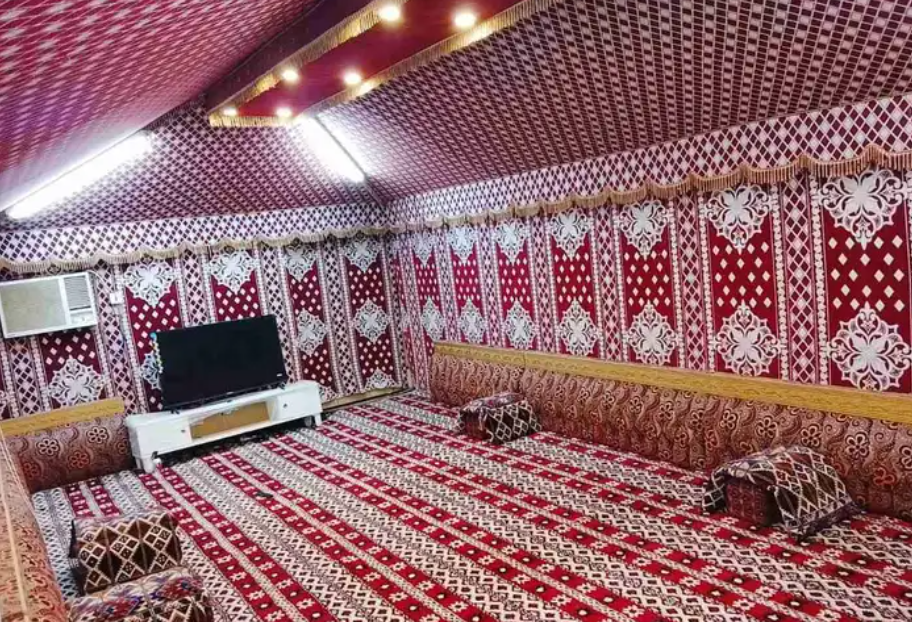 استراحه للايجار اليومي وشقق وغرف مفروشه في ينبع