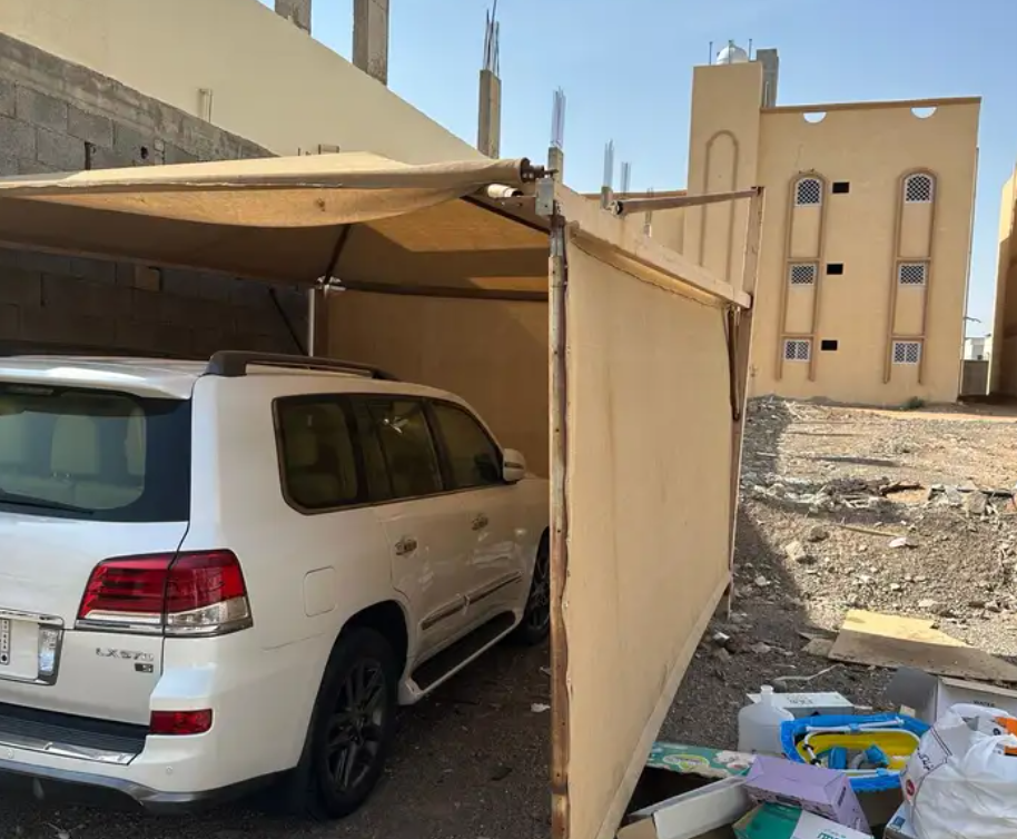 مظلة سيارات للبيع