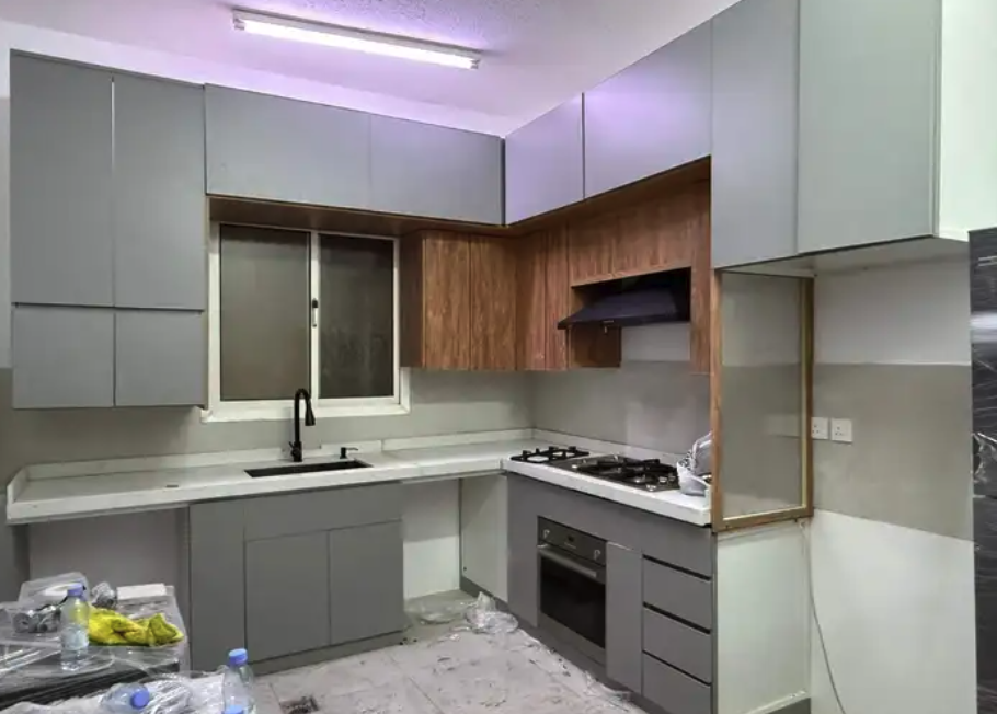 نقل عفش بالرياض مع الفك والتركيب والتغليف والتغزين