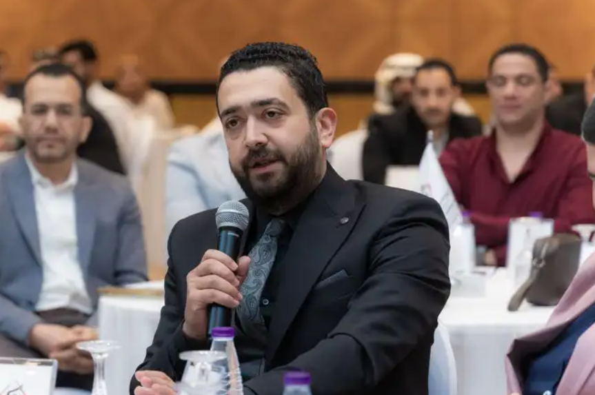 مصور فيديو وفوتوغرافي