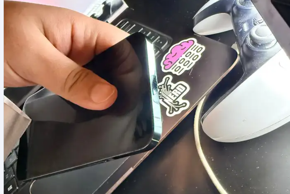 آيفون 12 برو ماكس -IPhone 12 pro Max نظيف