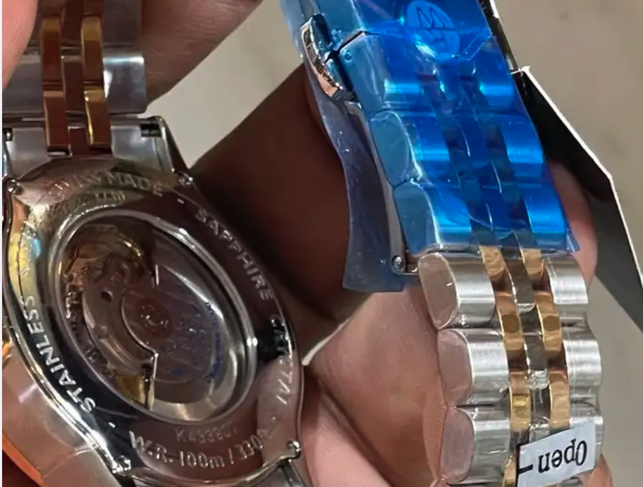 ساعه ريموندويل جديده رجالي كامل المرفقات