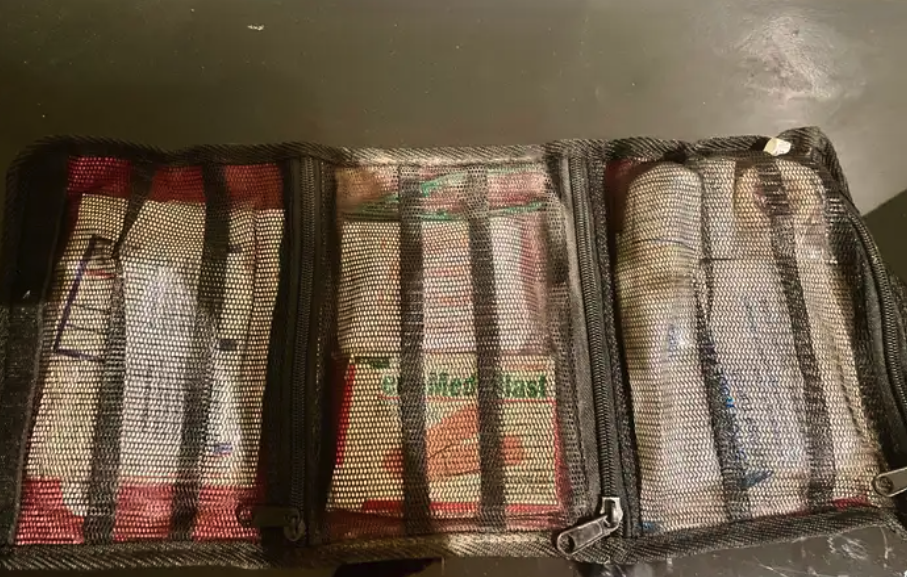 إسعافات اوليه تويوتا هايلوكس كامري جيب ربع