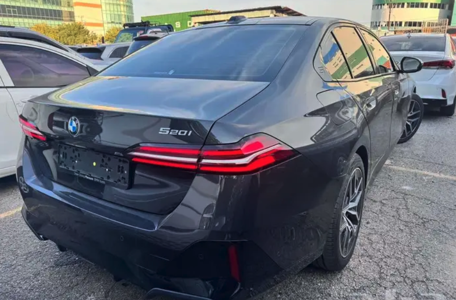 BMW 520i M Sport 2025