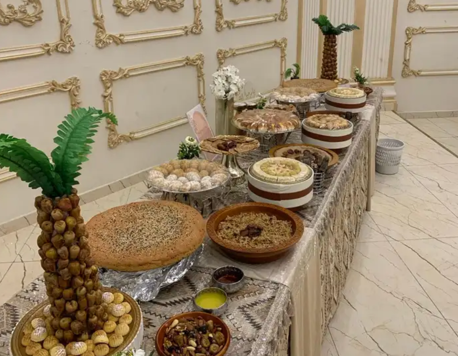طاولة ضيافة واستقبال للمناسبات والزواجات