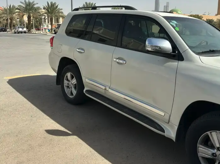 لاندكلوزر 2013 GXR