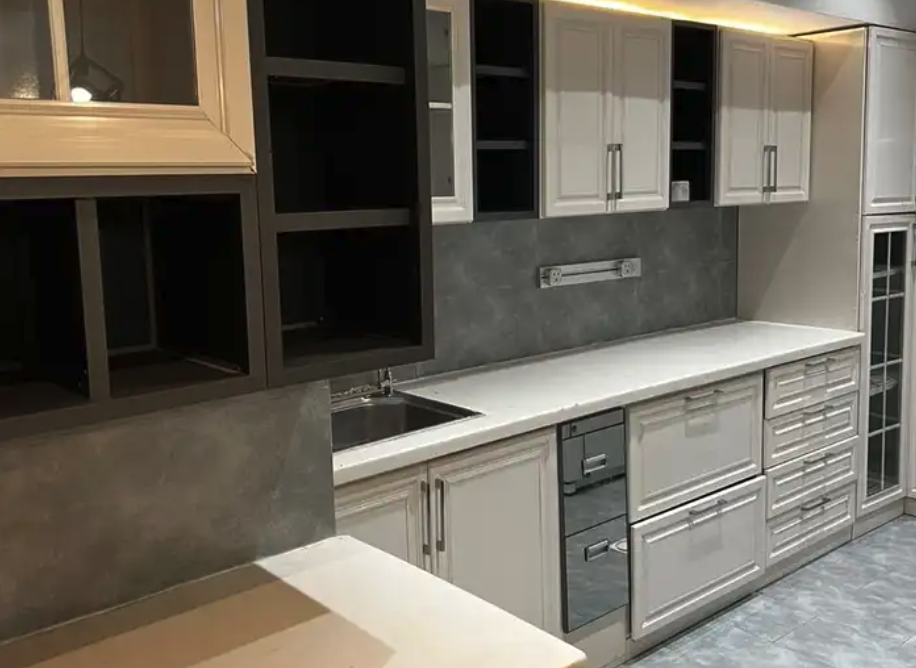 شقة ارضيه للبيع الدمام حي احد مساحة 181 م