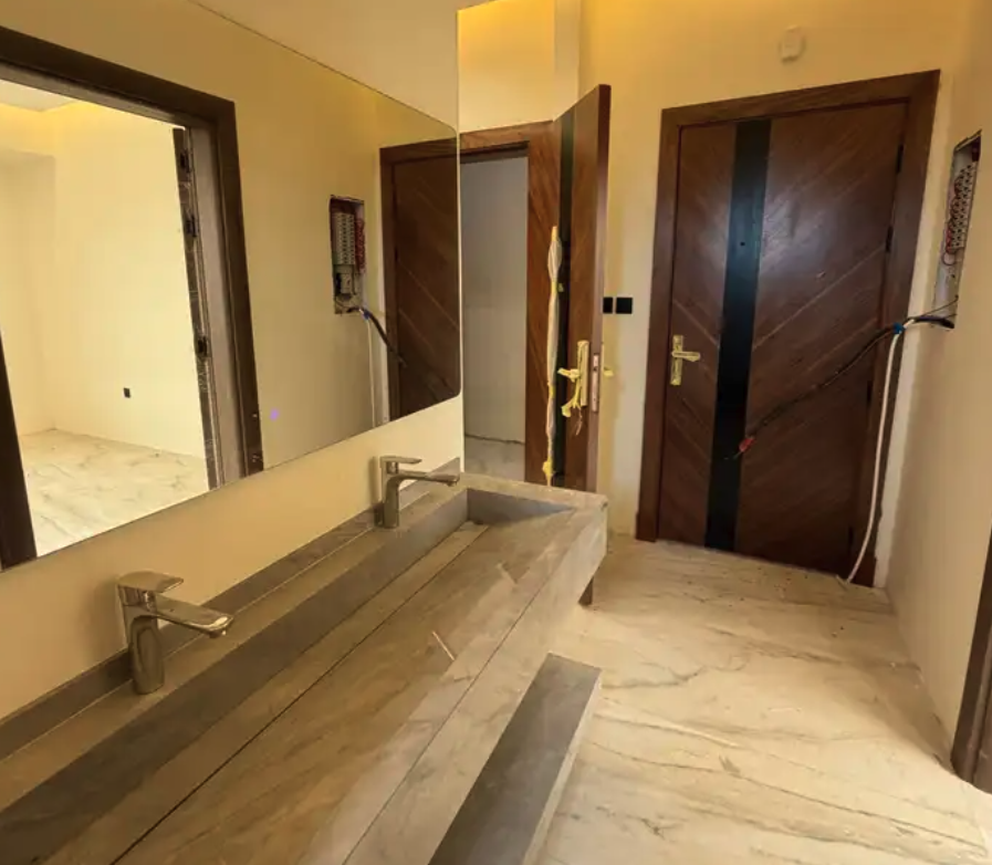 أدوار وشقق للتمليك بحي الصفوة مكة المكرمة