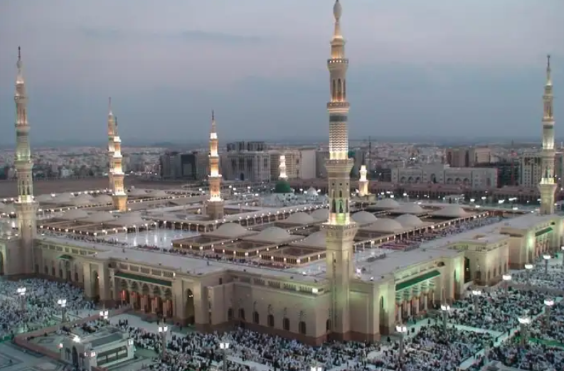 معلم قران بالتجويد المتقن ومصحح التجويد والقرائه