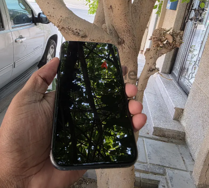 Iphone 11 64gb with 80%battery life and Airpods 3rd gen