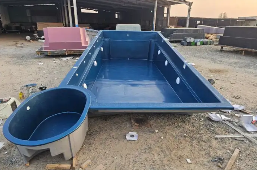 مسابح فايبر جلاس