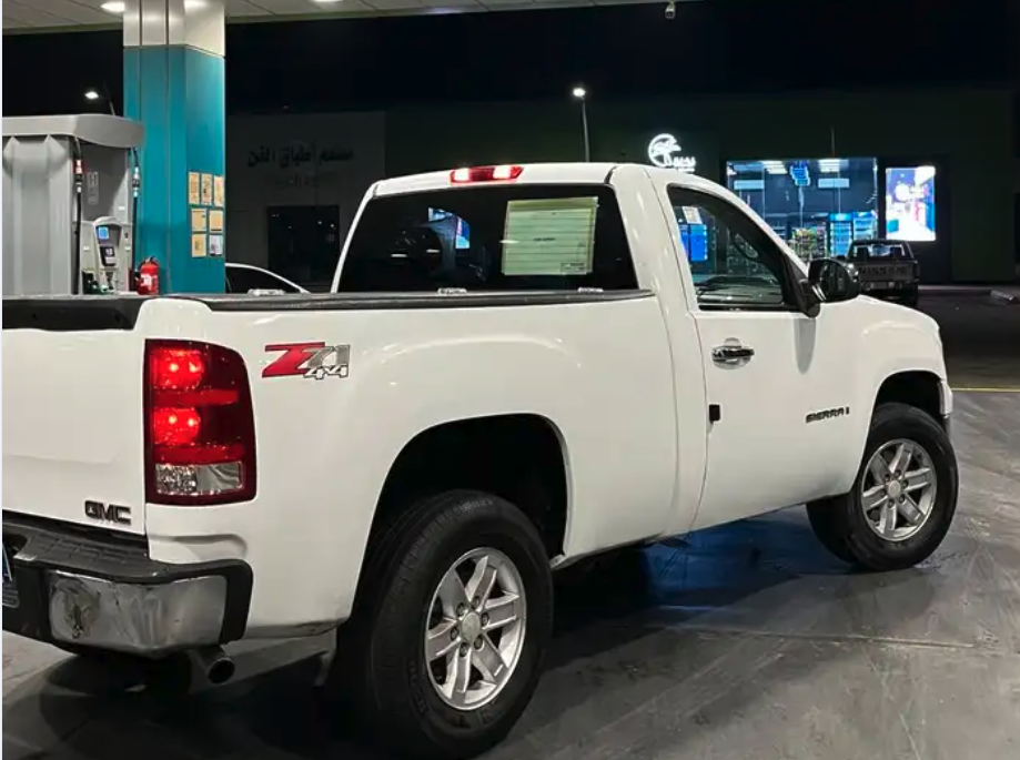 للبيع سيرا جمس 2007