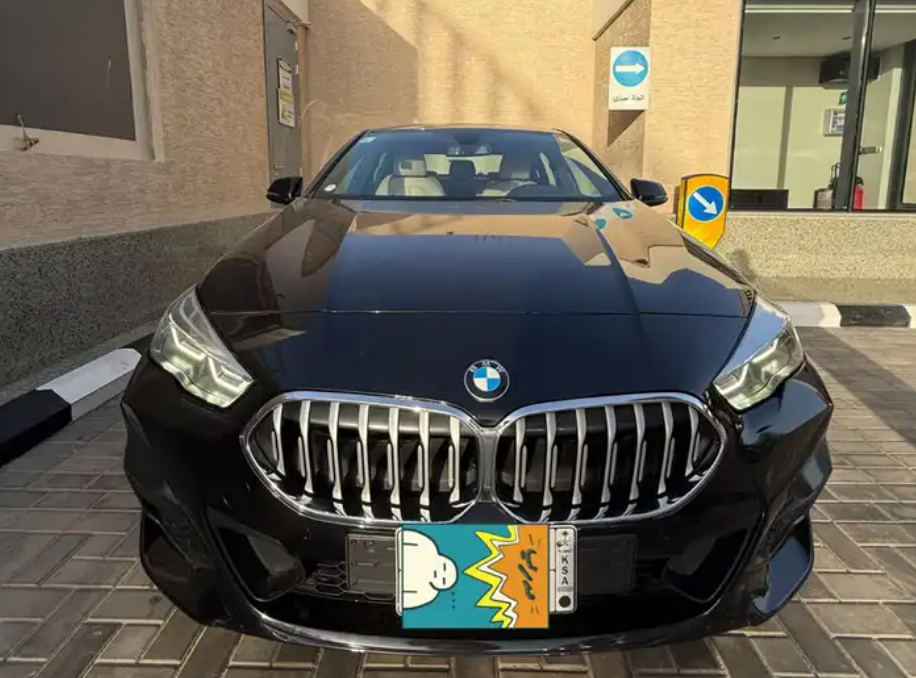 بي ام دبليو 218 I 202