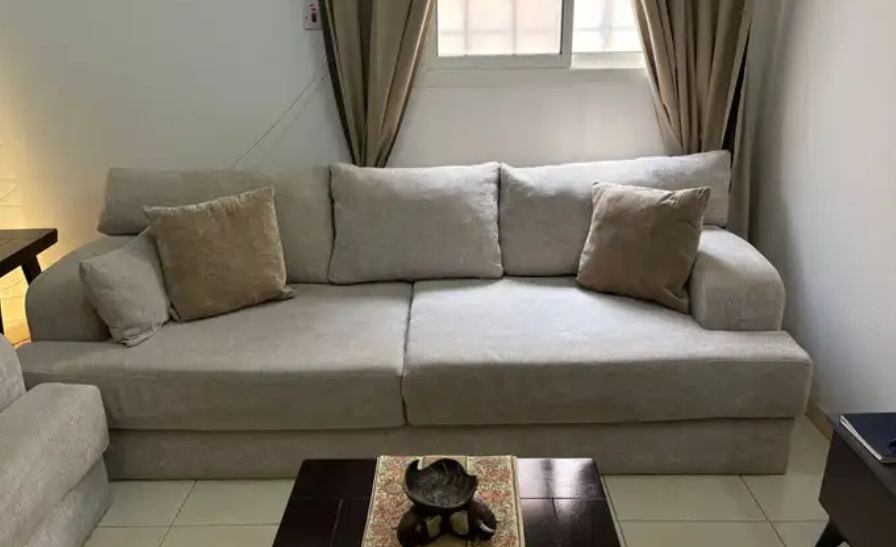 كنب أمريكي للبيع