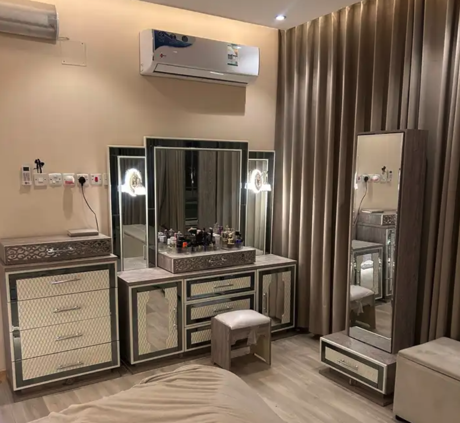 غرفة نوم كامله 8 قطع