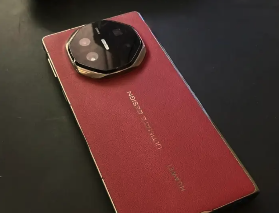 هواوي اكس تي ثلاثي الطي للبيع