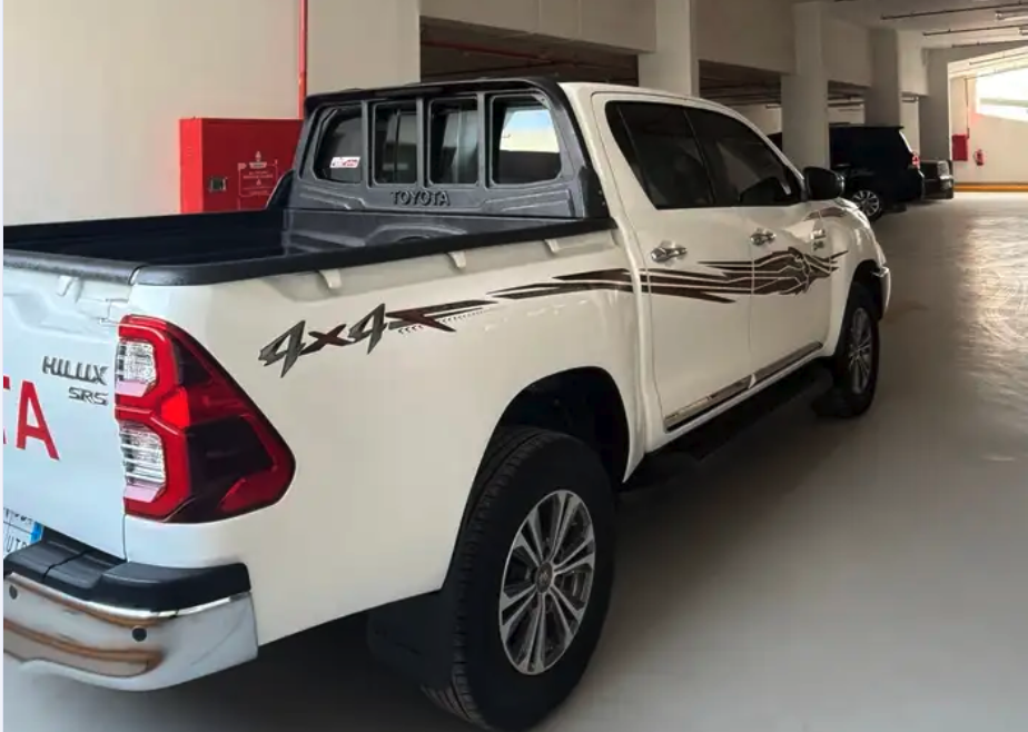 مزاد لمد 24 ساعه هايلكس دبل ديزل موديل 2024