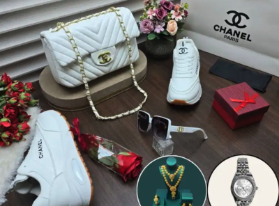طقم هدايا نسائي شانيل شامل التوصيل والشحن