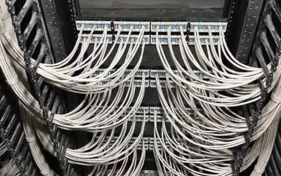 صيانه وتأسيس جميع الشبكات وأنظمة التيار الخفيف وخدمات ai