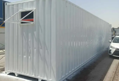 تجهيز حاويات للمشاريع كونتينر 40 و20 تفصيل وتشطيب حسب الطلب