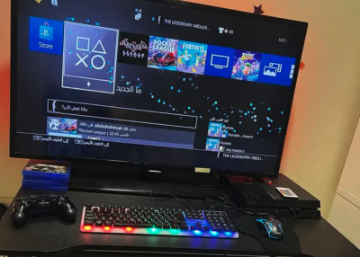 سوني 4 مع جميع ملحقاته