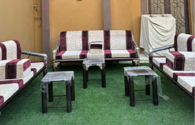 كراسي حديد للجلسات الخارجية جاهزة طربال غطاء