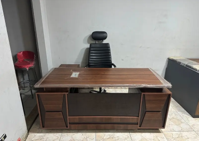 اثاث مكتبى للبيع مكاتب مديرين