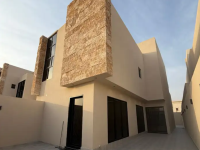 دور ارضي للإيجار حي الدانة الخرج