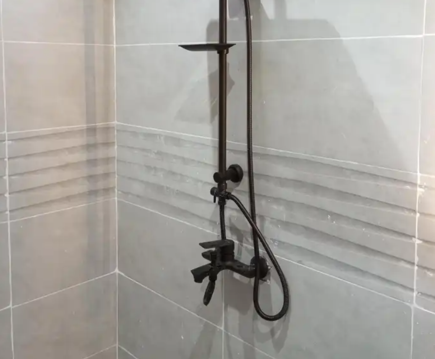 نقوم بجميع اعمال السباكه الحديثه تبوك