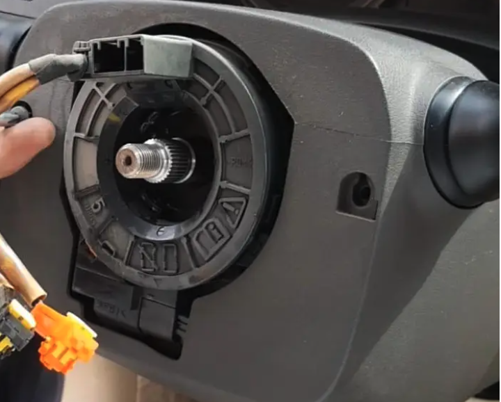 شريحة الأيرباق والبوري لسيارات تويوتا ولكزس ضمان 6 شهور