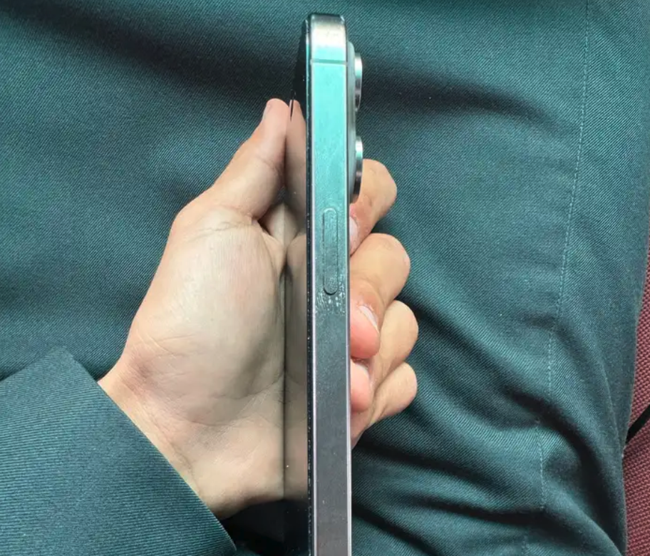 ايفون 15 برو ماكس