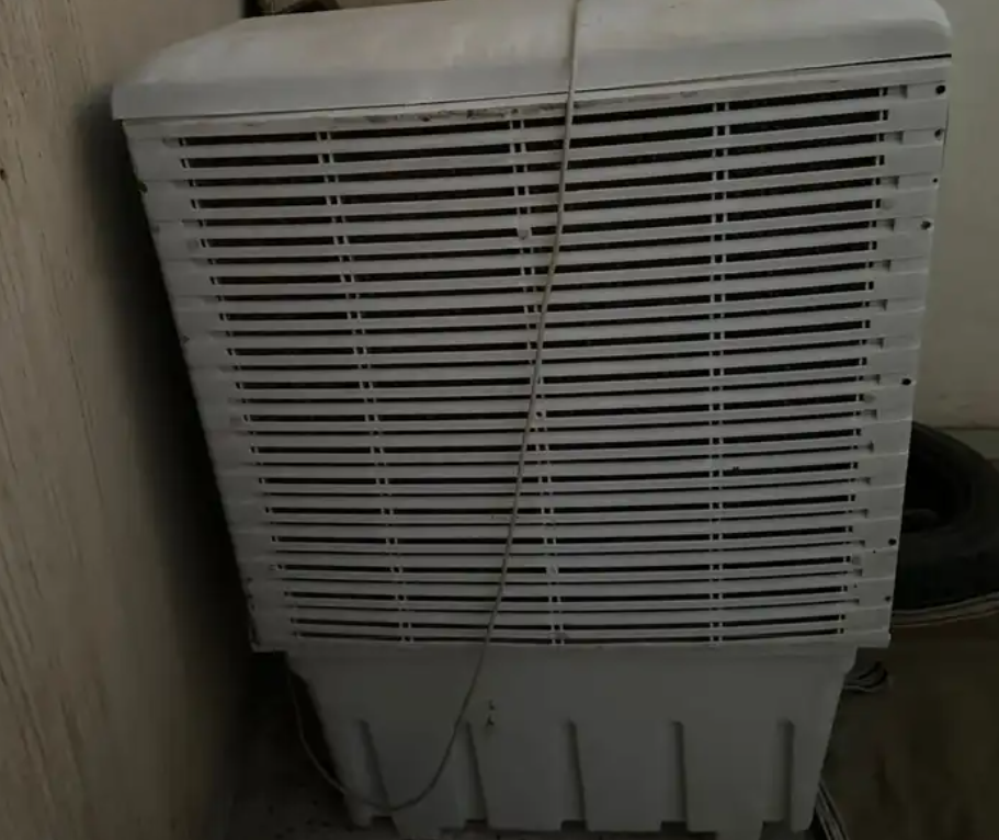 اثاث مستعمل