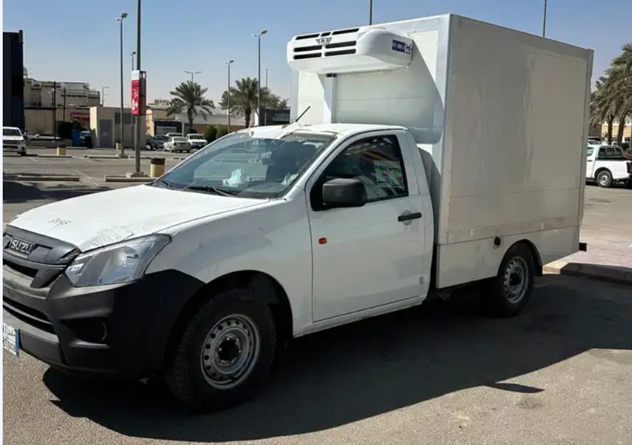 مندوب توصيل مبرد توصيل مجمد الرياض ضرماء القويعية المجمعة